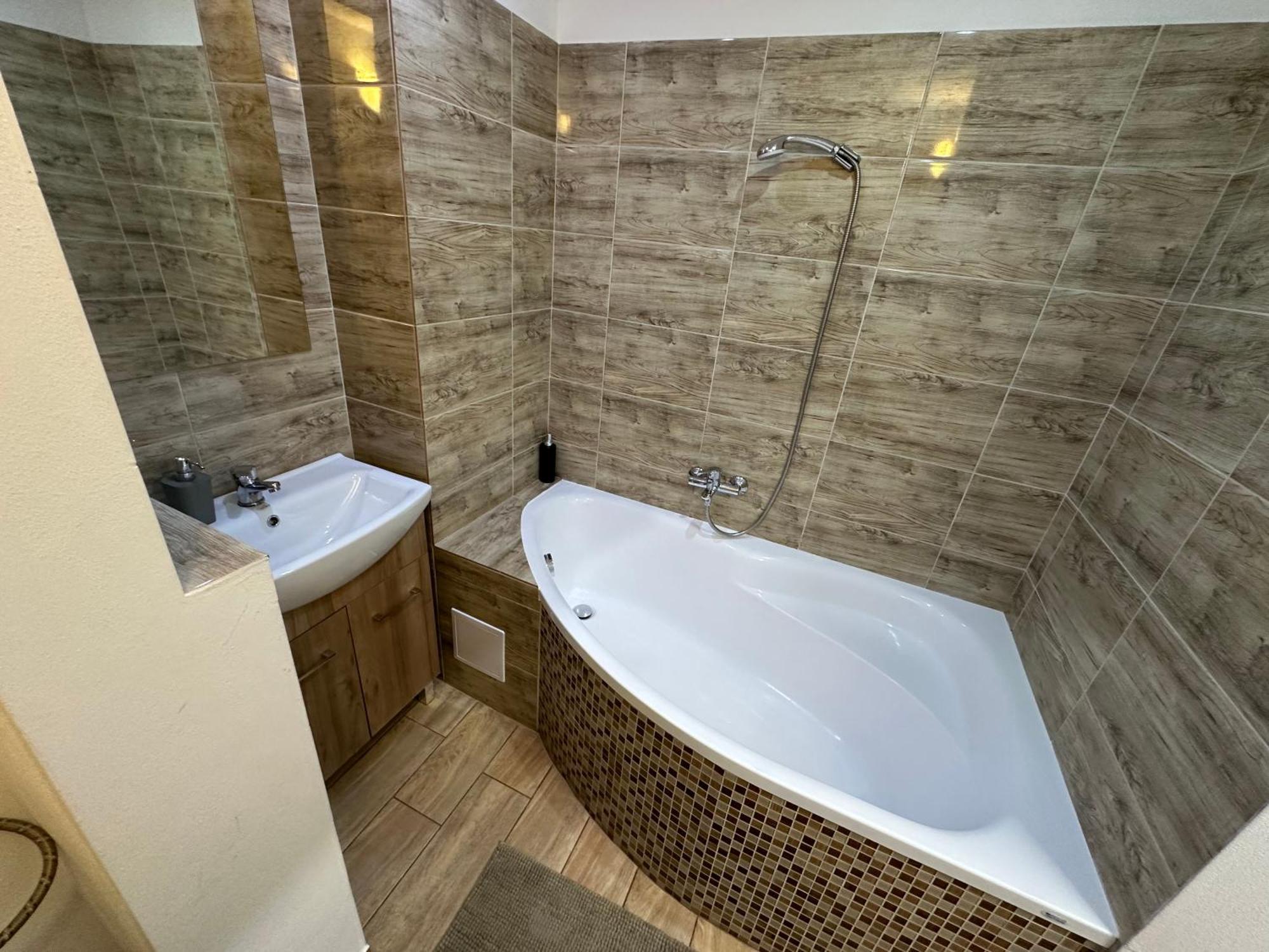 Apartman Bb-Centrum1 Banska Bystrica Exterior photo