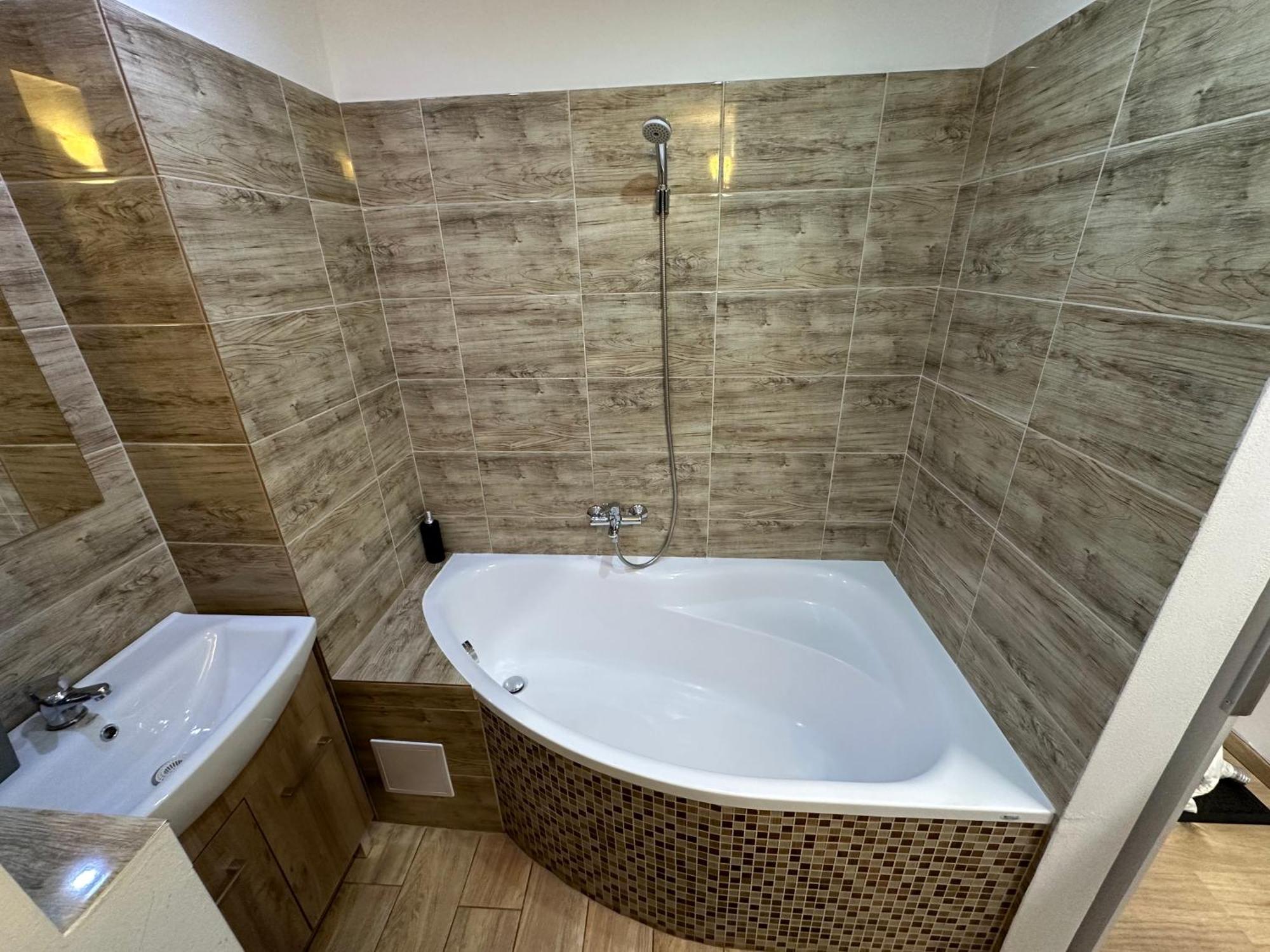Apartman Bb-Centrum1 Banska Bystrica Exterior photo